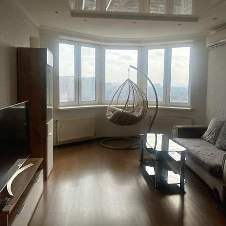 View Apartments, 22 Floor With 2 Rooms Киев Экстерьер фото